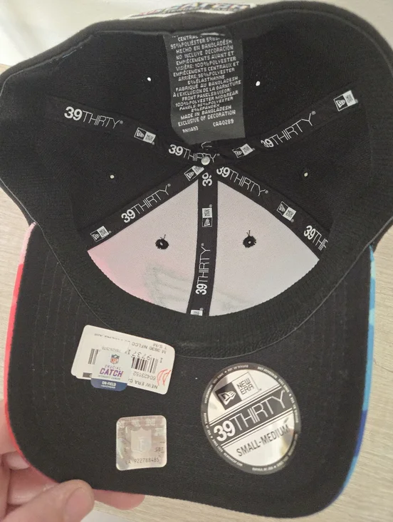 NWT Philadelphia Eagles Crucial Catch New Era 39THIRTY NFL Small Medium - Picture 2 of 5